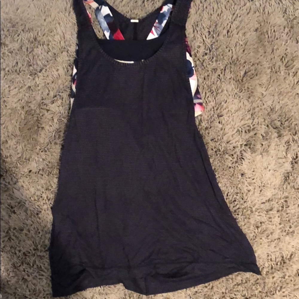 Lululemon tank top with built in bra
